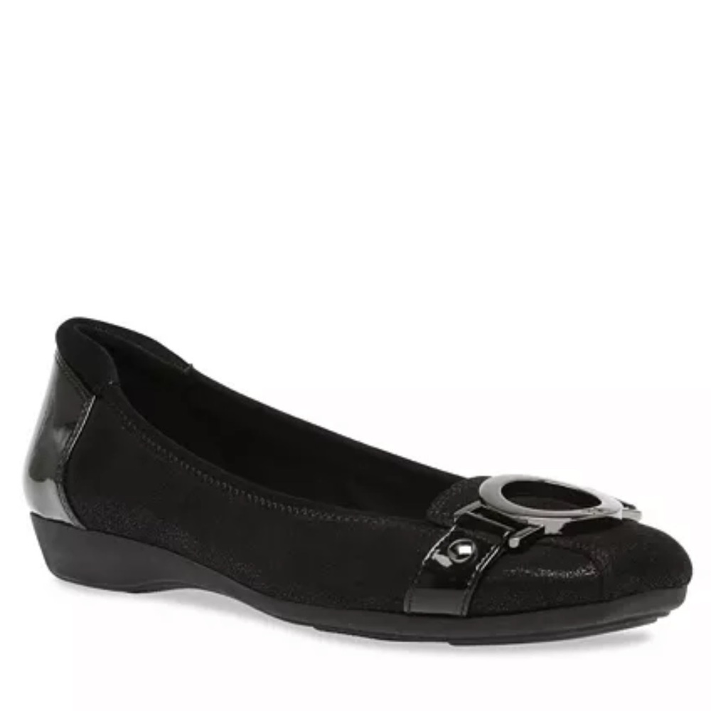 Anne Klein
Women's Umeko Snip Toe Ballet Flats 5.5M